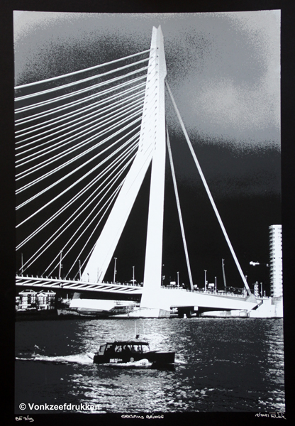 Zeefdruk: Erasmus Bridge Black Edition
